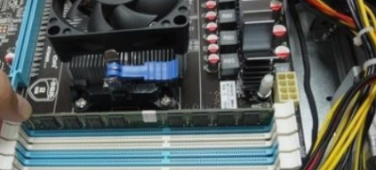 藍(lán)屏原因 藍(lán)屏原因