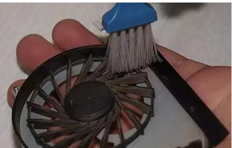 風(fēng)扇 風(fēng)扇