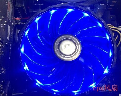 電腦風扇聲音大 電腦風扇聲音大