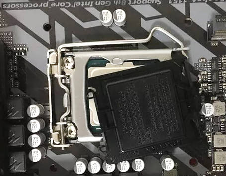 如何組裝臺式電腦