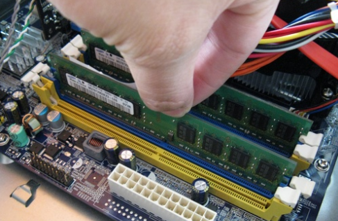 電腦內(nèi)存 電腦內(nèi)存