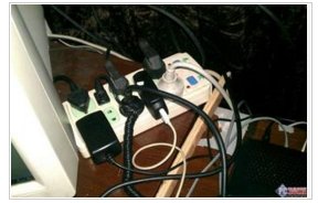 黑屏圖片,手把手教你電腦黑屏怎么處理