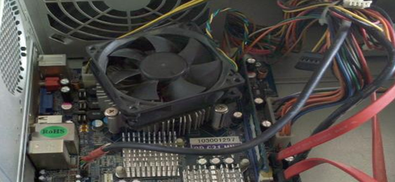 系統(tǒng)死機(jī) 系統(tǒng)死機(jī)