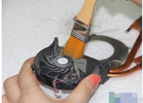 筆記本風(fēng)扇 筆記本風(fēng)扇