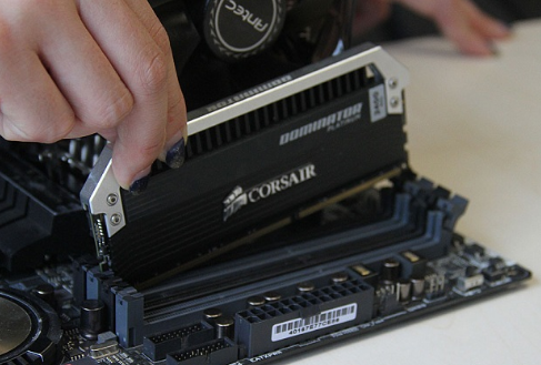 電腦運行緩慢 電腦運行緩慢