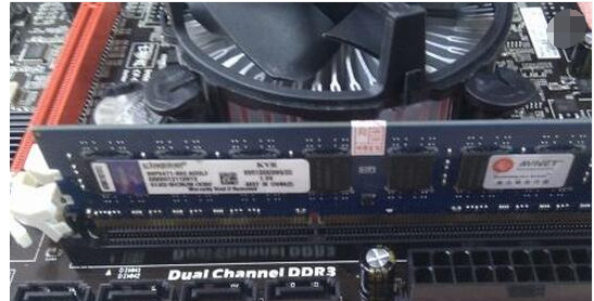 電腦黑屏 電腦黑屏