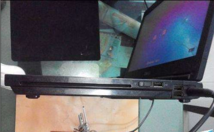 光驅(qū)彈不出來 光驅(qū)彈不出來