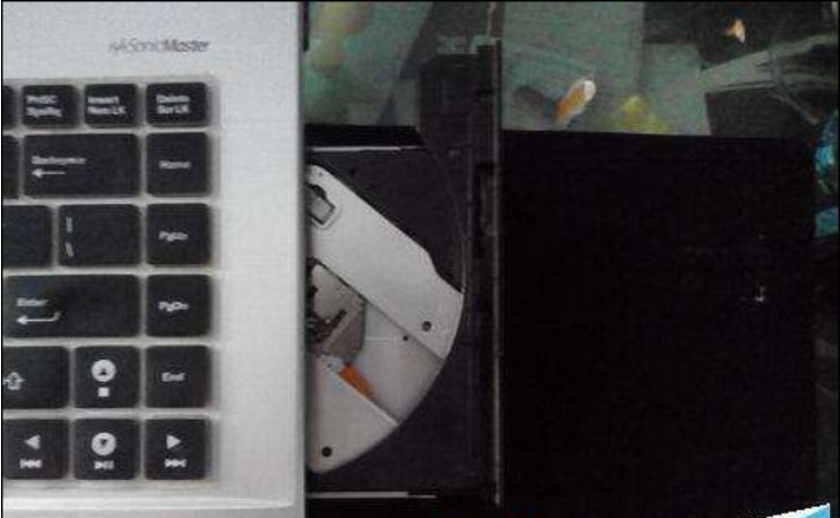 光驅(qū)彈不出來 光驅(qū)彈不出來