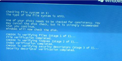 電腦出現(xiàn)藍屏,手把手教你電腦為什么會出現(xiàn)藍屏